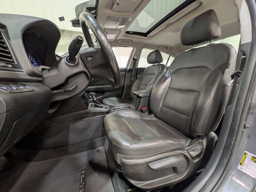 2018 Hyundai Elantra Grey