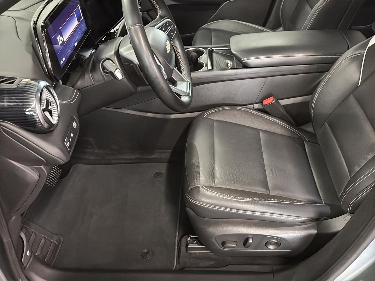 2024 CHEVROLET BLAZER EV LT TI Grey Saint-Hyacinthe - photo #7
