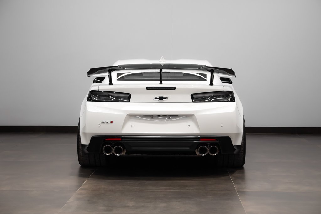 2018 Chevrolet Camaro 2dr Cpe ZL1 | 1LE PACKAGE White Kirkland - photo #4
