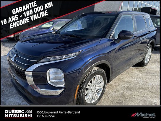 2022 Mitsubishi Outlander ES S-AWC, Sièges chauffants, Apple Carplay/Android auto Blue