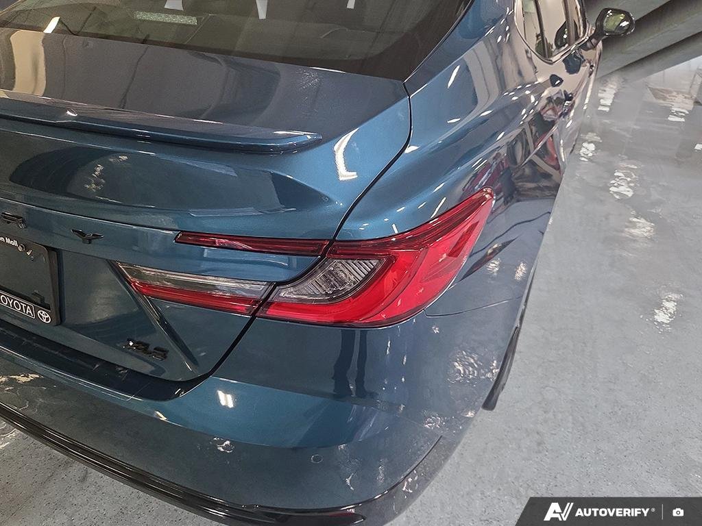 2025 Toyota Camry S2502111 | XLE Blue Edmonton - photo #10