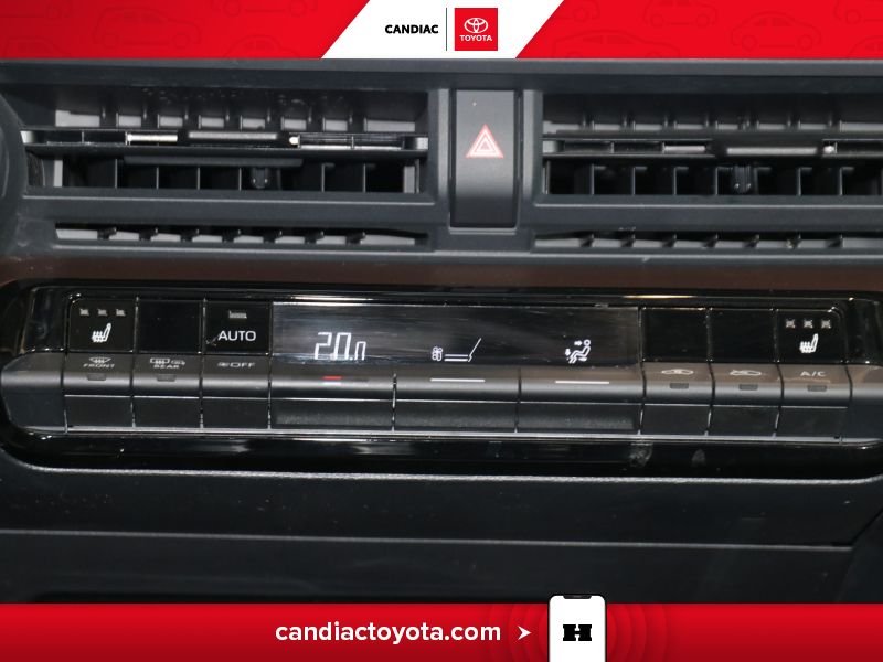 2023 Toyota Prius Silver Laval - photo #25