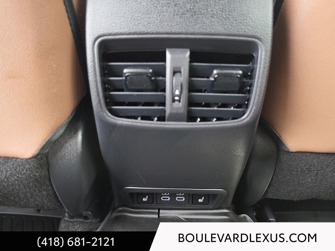 Toyota Corolla Cross 19816A 2026 Blanc Québec - photo #18