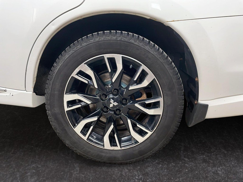 Mitsubishi Outlander PHEV 2018 Blanc Amos - photo #22