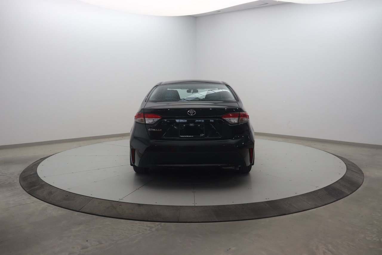 Toyota Corolla NIV 5YFBPRBE3LP138711 2020 Noir Baie-Comeau - photo #4