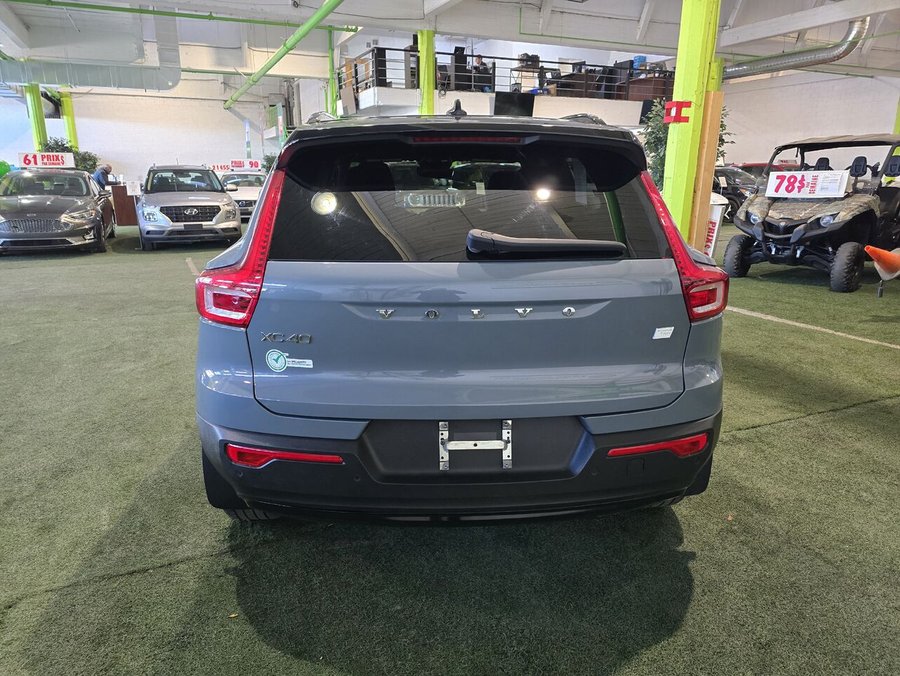 Volvo XC40 Recharge Pure Electric 2022 2022 Bleu