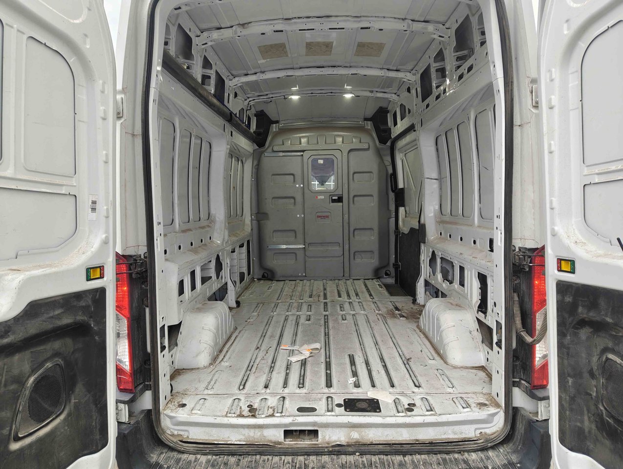 2025 Ford Transit Cargo Van T-250 148 Hi Rf 9070 GVWR AWD White Sherwood Park - photo #6