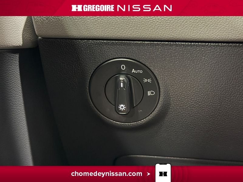 2023 Volkswagen Taos Black Laval - photo #14