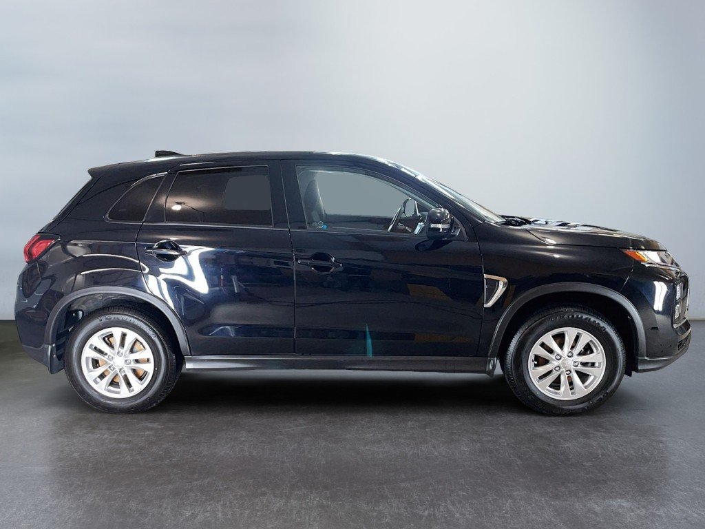 2023 Mitsubishi RVR Black Amos - photo #7