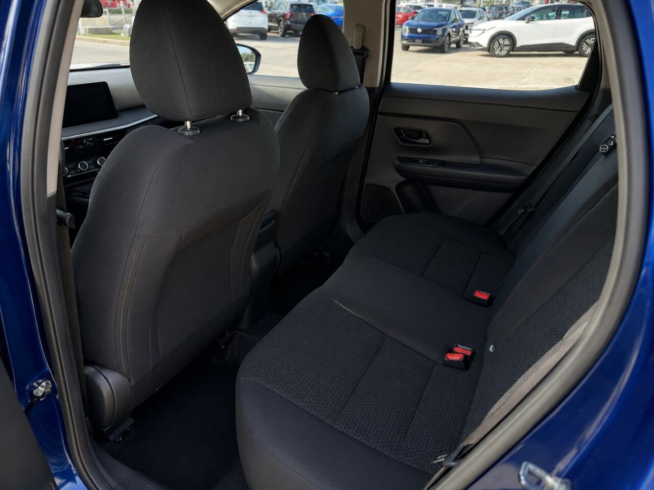 Nissan Kicks KICKS S AWD 2026 Bleu foncé nacré Châteauguay - photo #15