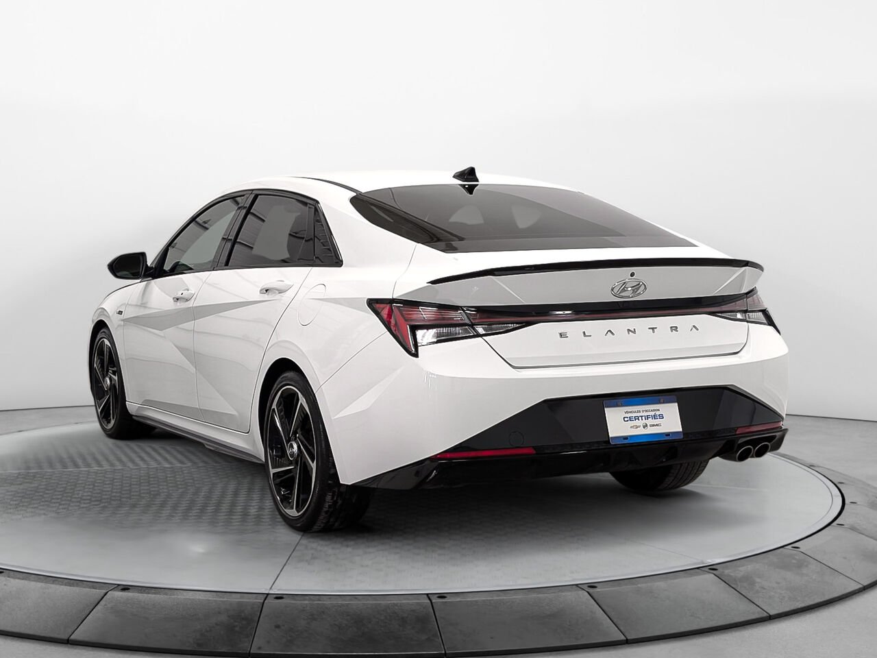 Hyundai ELANTRA Sedan N Line 1.6L Turbo Système de Son Bose 2021 Blanc Sherbrooke - photo #2