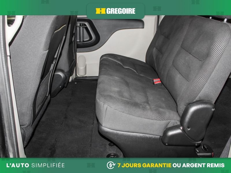 2020 Dodge GR Caravan Grey Blainville - photo #17