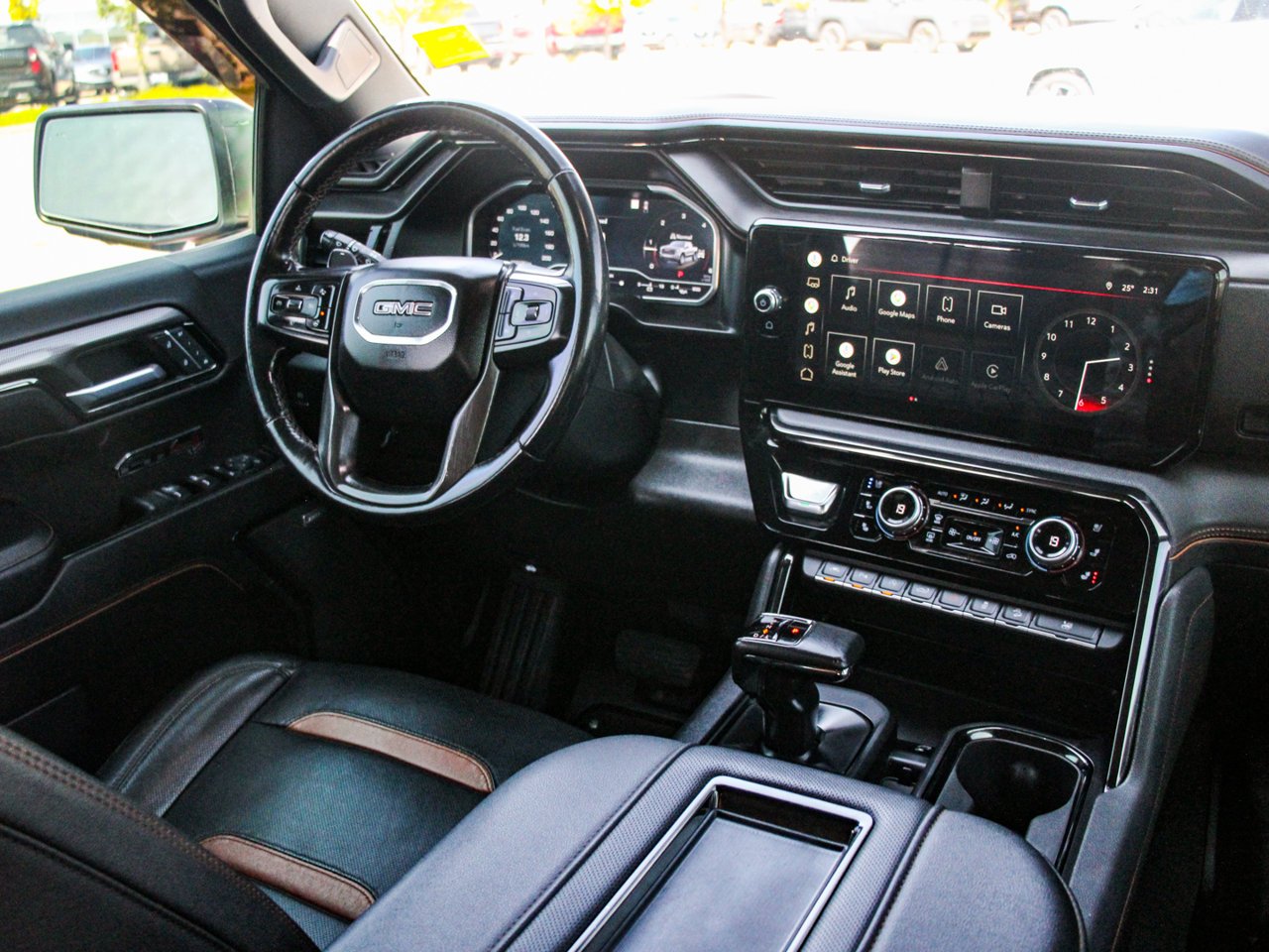 2022 GMC Sierra 1500 4WD Crew Cab 147 AT4 White Sherwood Park - photo #35