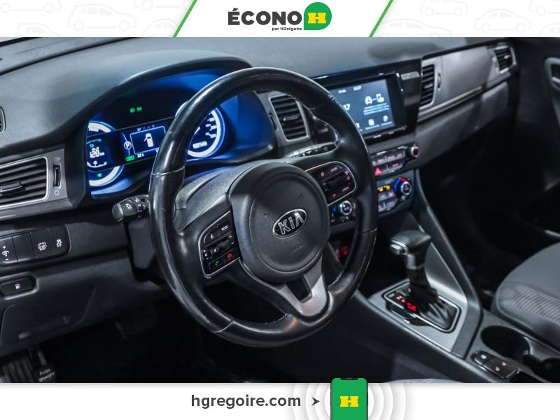 2018 Kia Niro White Laval - photo #9
