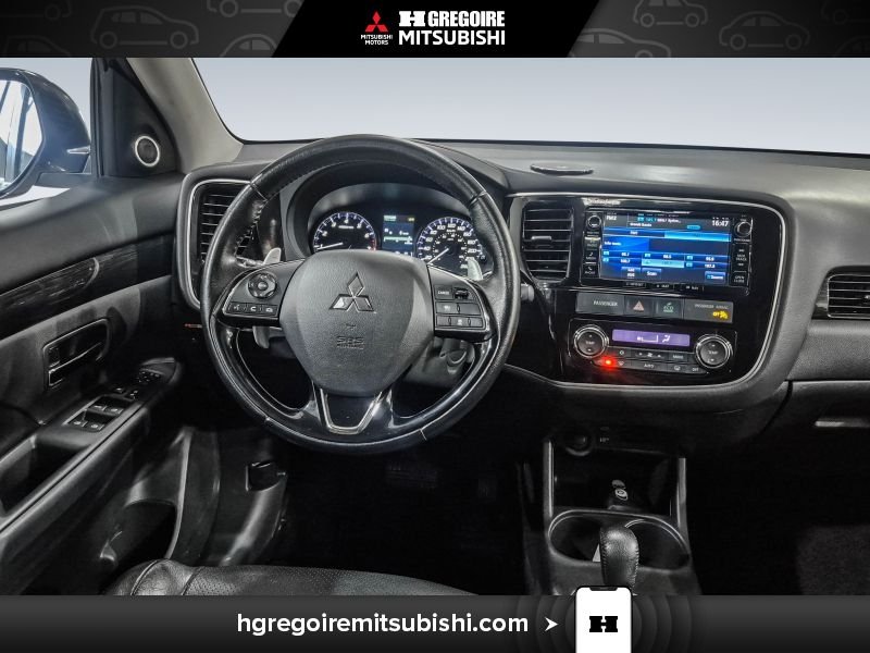 2016 Mitsubishi Outlander White Laval - photo #18