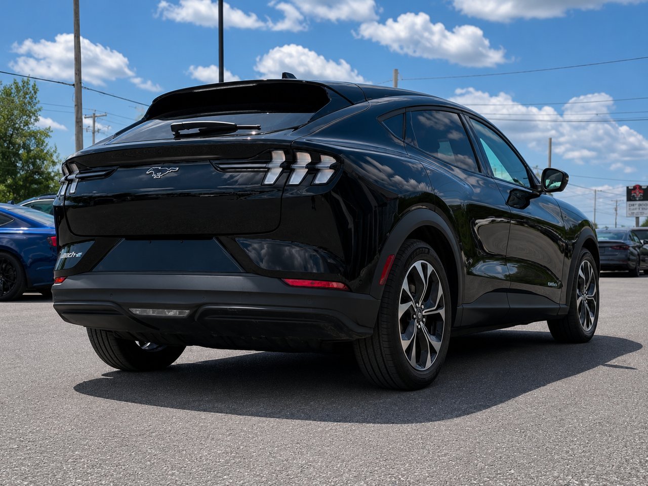 Ford Mustang Mach-E 2024 Noir Granby - photo #6