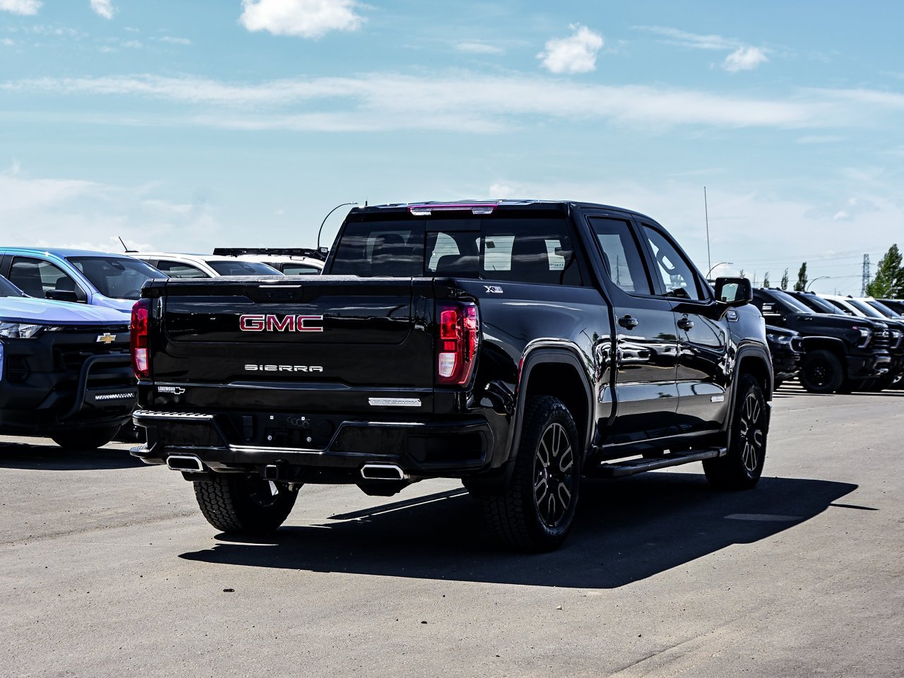 2024 GMC Sierra 1500 4WD Crew Cab 147 Elevation Black Sherwood Park - photo #12