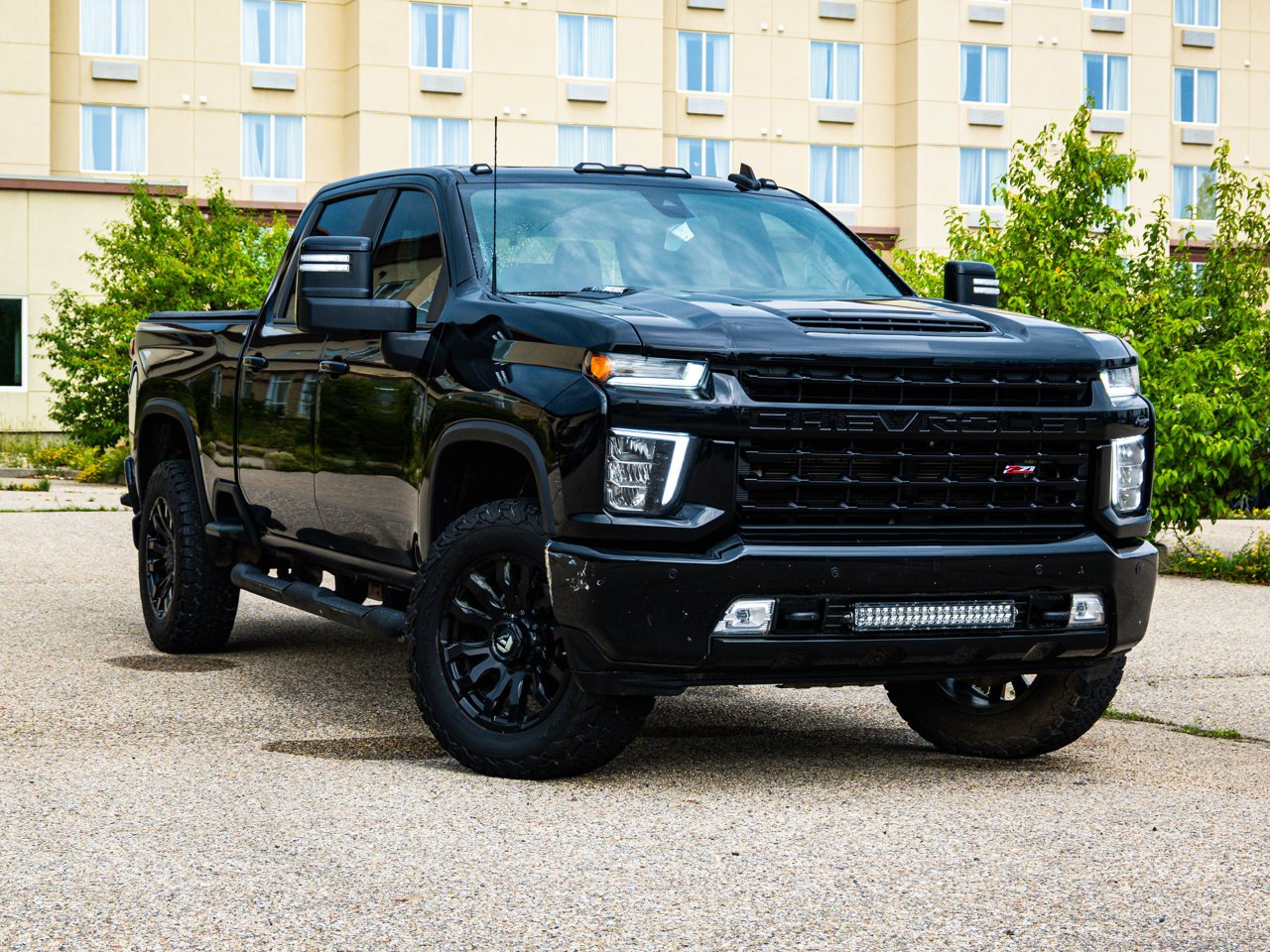 2022 Chevrolet Silverado 3500HD 4WD Crew Cab 159 LTZ Black Sherwood Park - photo #1