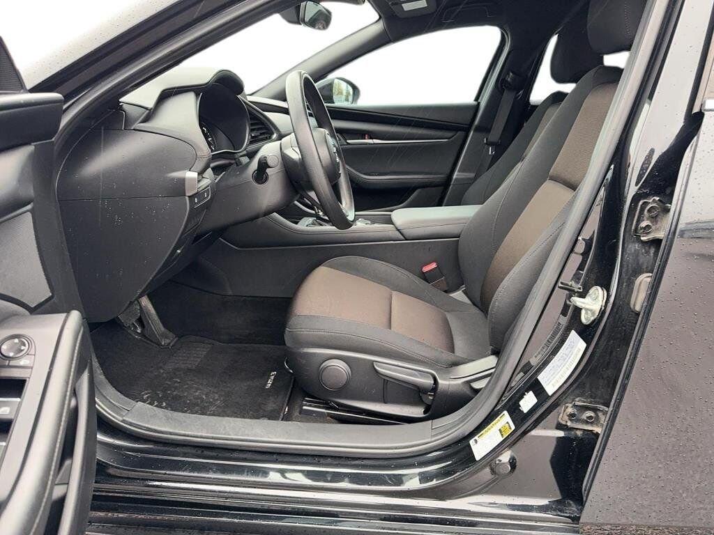 2020 Mazda Mazda3 Sport VIN JM1BPAK73L1166967 Black Baie-Comeau - photo #7