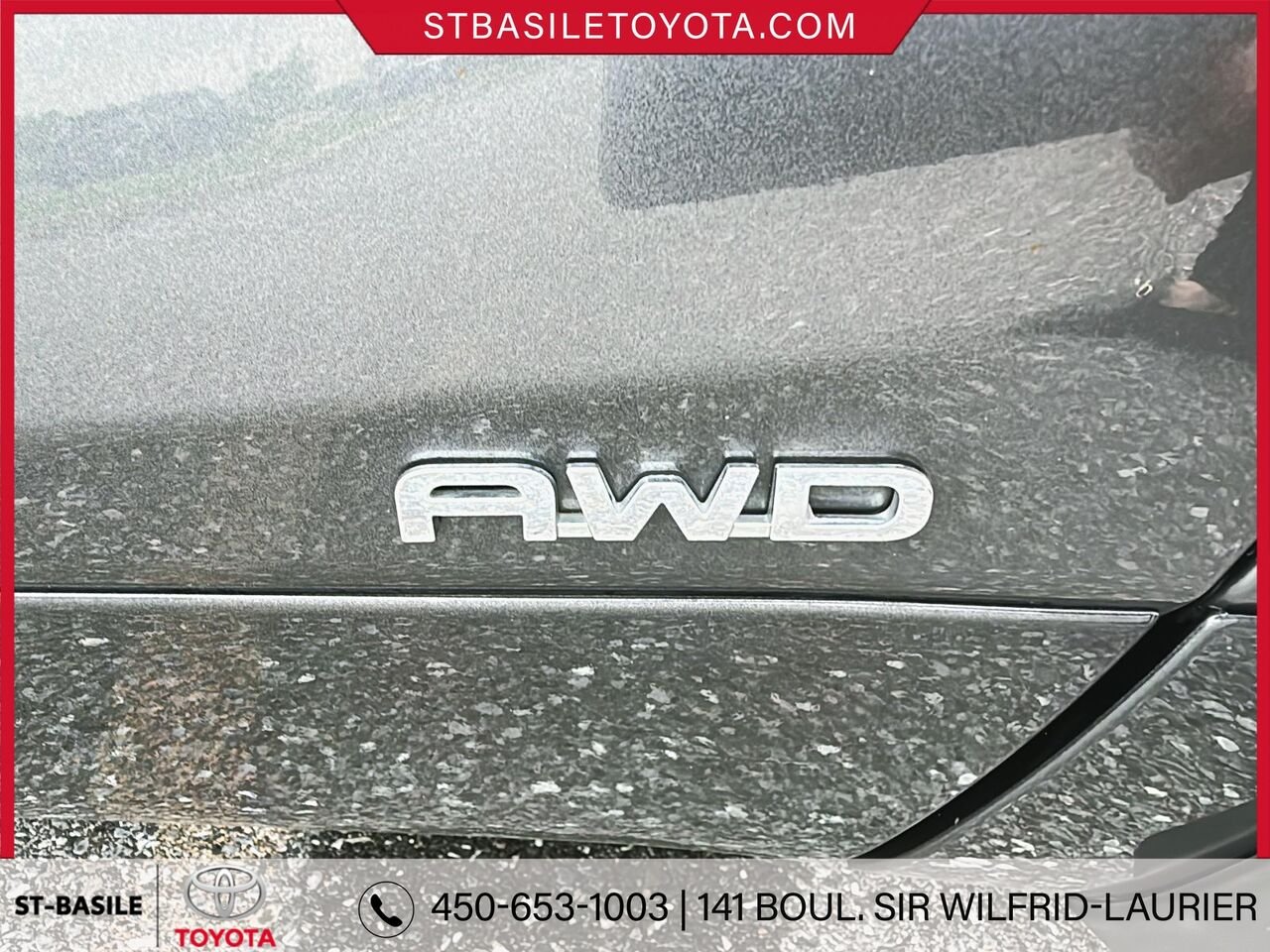 2024 TOYOTA Highlander Hybrid Grey Saint-Basile-le-Grand - photo #17