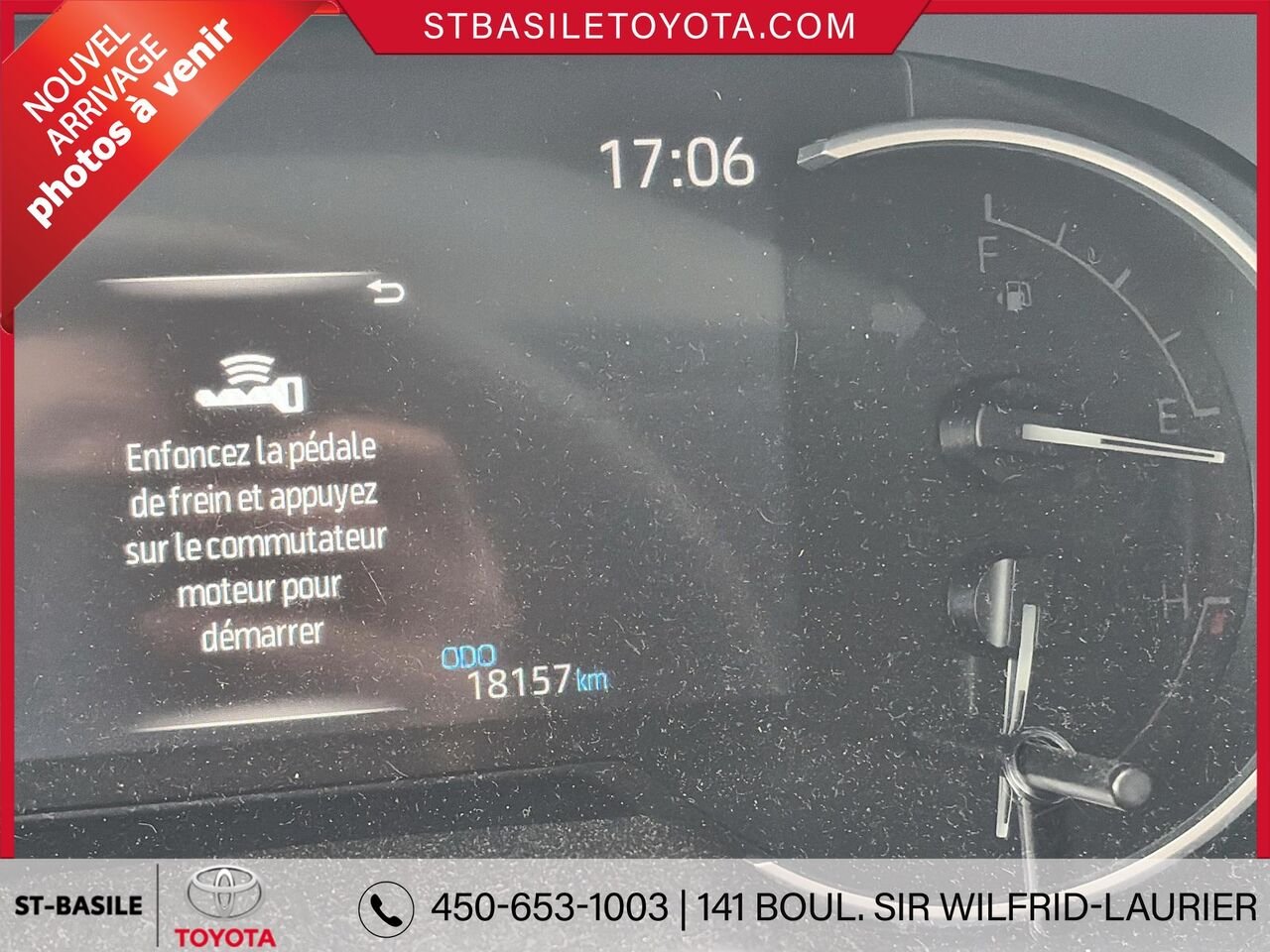 TOYOTA RAV4 2025 Noir Saint-Basile-le-Grand - photo #12