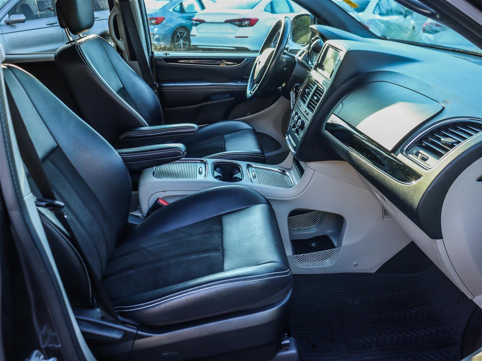 Dodge Grand Caravan CVP/SXT 2019 Grey Ottawa & Gatineau - photo #15