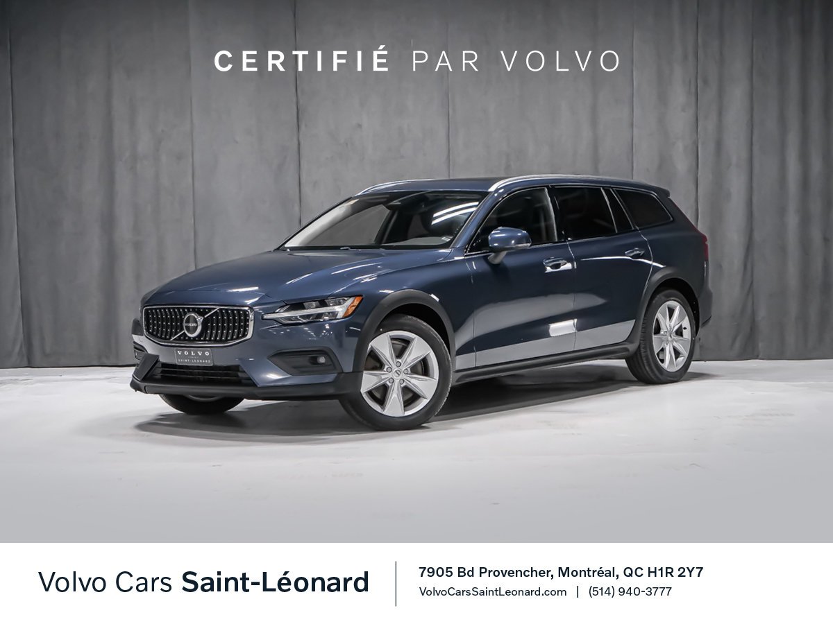 2023 Volvo V60 Cross Country B5 CORE CLIMATE Blue Montreal - photo #0