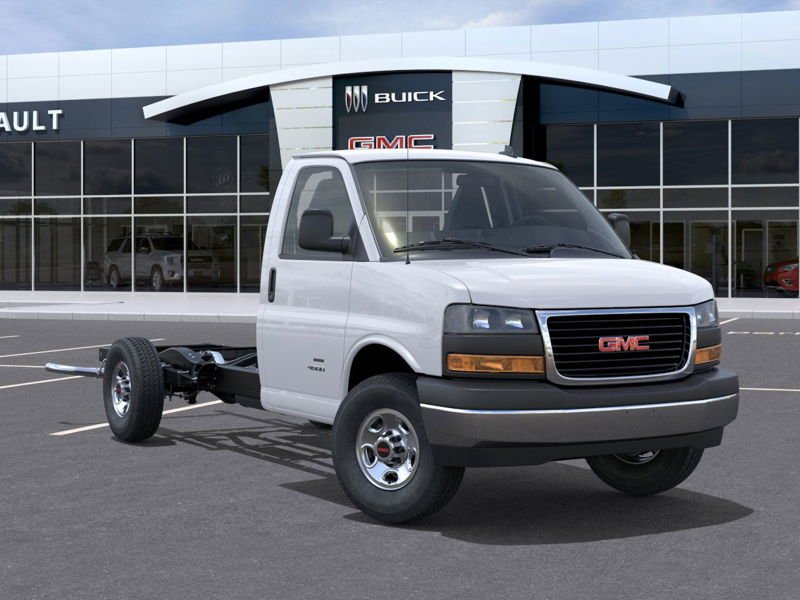 2026 GMC Savana Commercial Cutaway 3500 fourgonnette 159 po SUMMIT WHITE Sherbrooke - photo #6