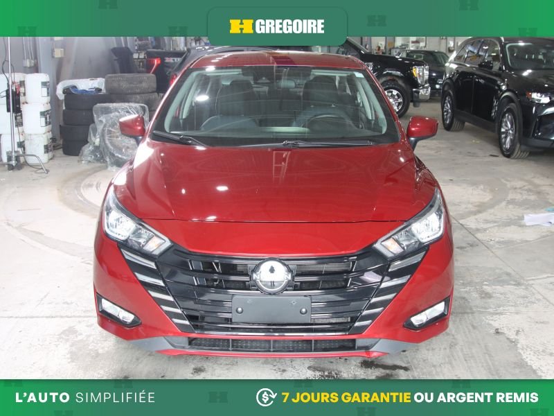 Nissan Versa 2023 Rouge Blainville - photo #1