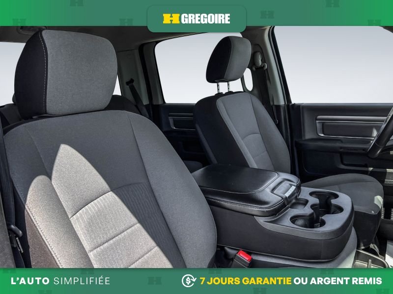Ram 1500 D26061 | SLT 2023 Gris Laval - photo #13