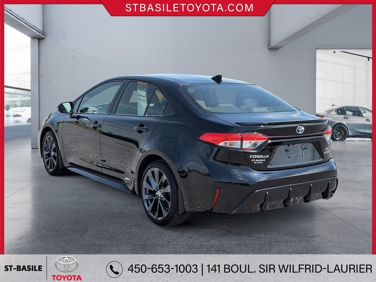 2024 TOYOTA Corolla Hybrid Midnight Black Metallic Saint-Basile-le-Grand - photo #6