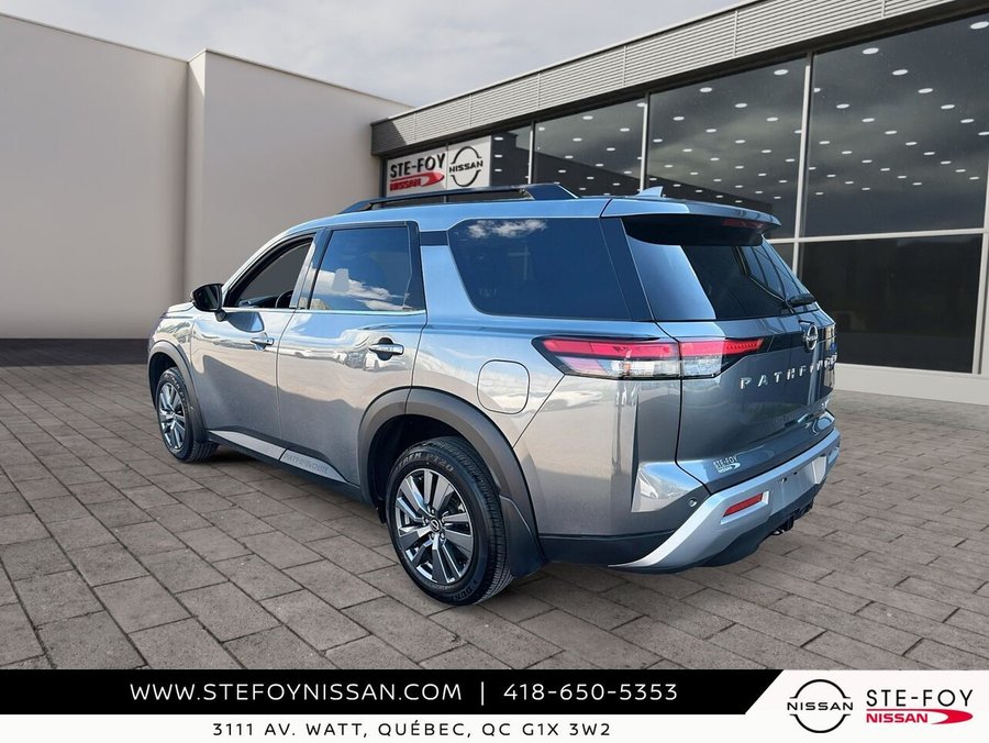 Nissan Pathfinder SV 4RM S6713 2024 Gris