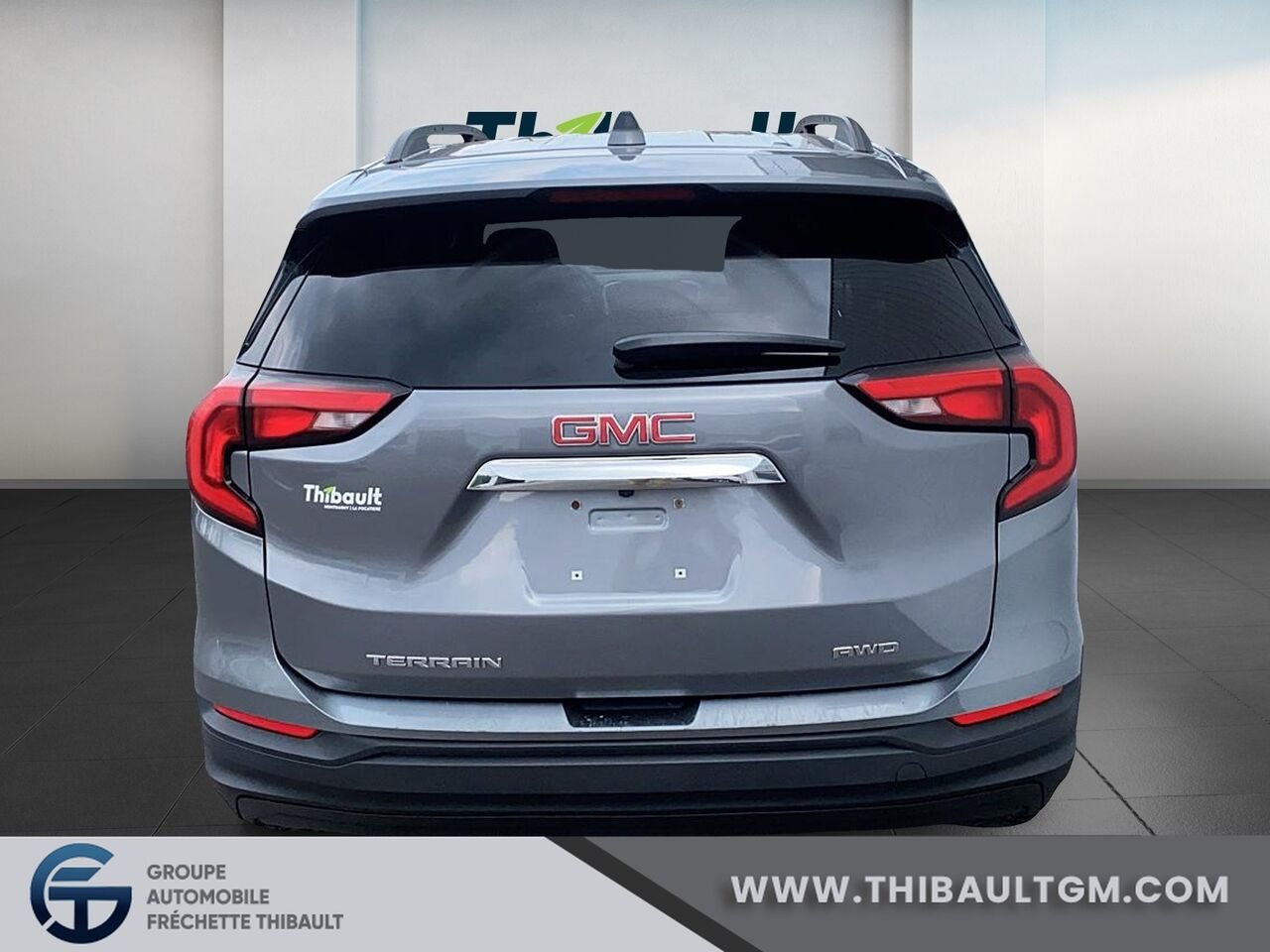 2020 GMC TERRAIN SLE Traction intégrale, 4 portes SLE Grey Montmagny - photo #2