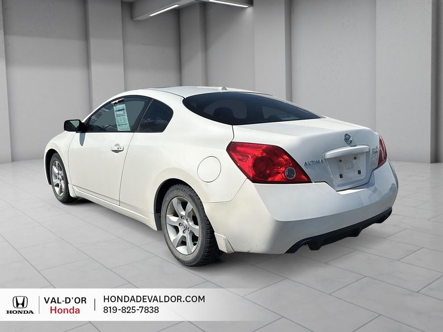 2009 Nissan Altima 2009 White