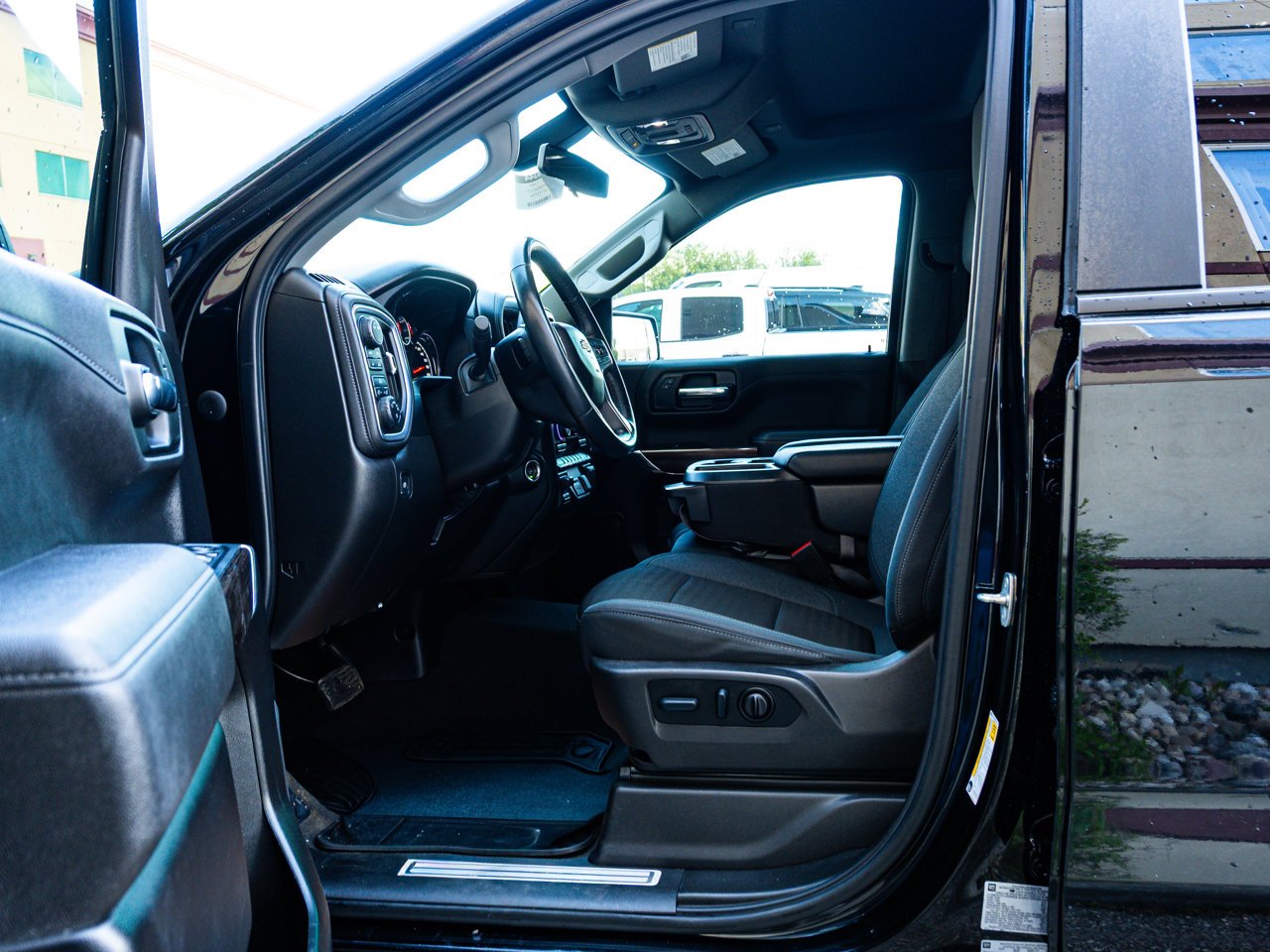 2022 Chevrolet Silverado 1500 LTD 4WD Crew Cab 147 LT Black Sherwood Park - photo #15