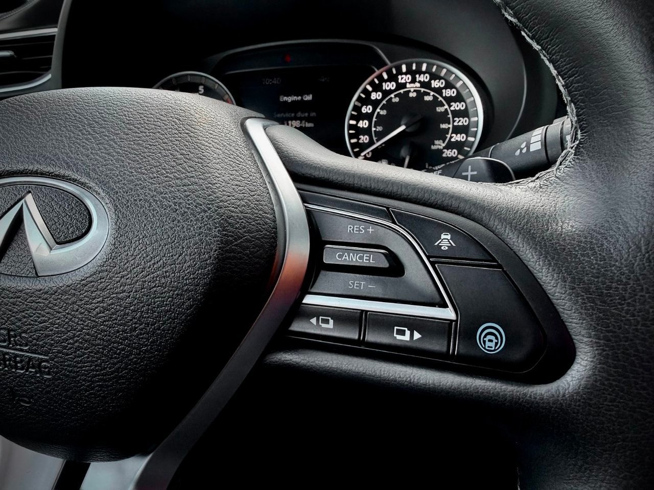 2023 Infiniti QX50 gray Notre-Dame-des-Prairies - photo #31