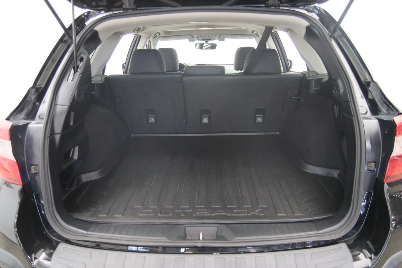 Subaru Outback NIV 4S4BSDNC6K3295700 2019 Noir Chicoutimi - photo #18