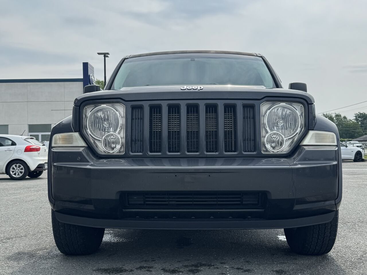 Jeep Liberty Sport 2010 Noir Granby - photo #9