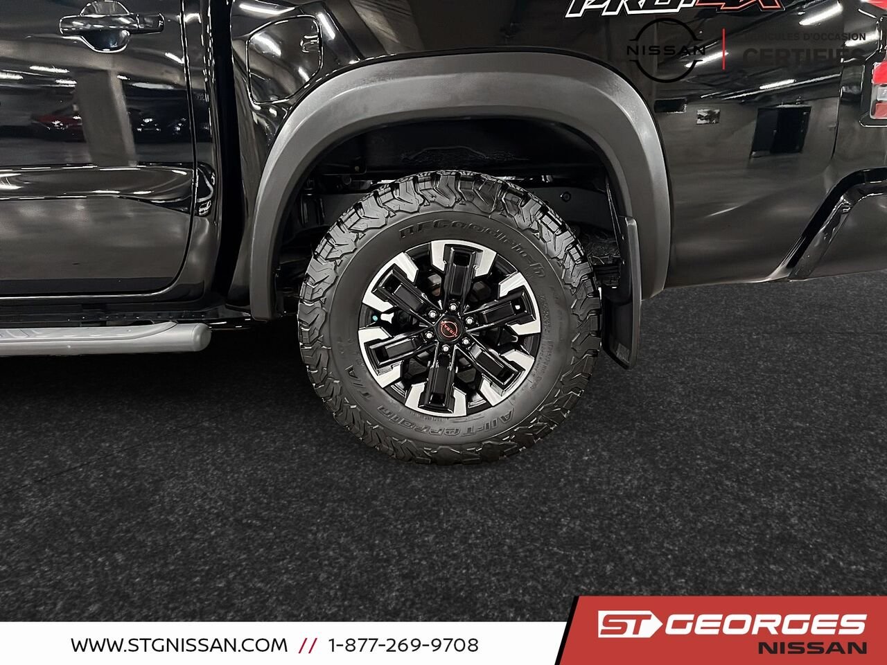 Nissan Frontier 2023 Noir Saint-Georges - photo #6