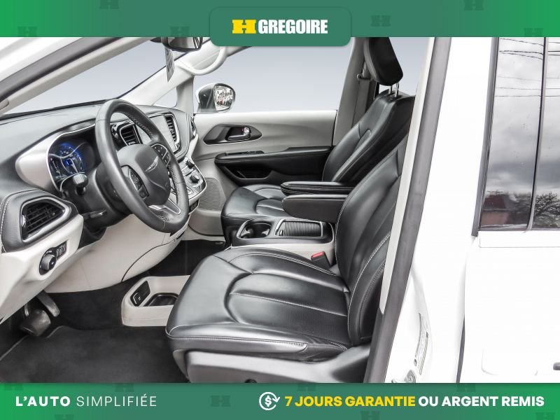 Chrysler Pacifica 2023 Blanc Saint-Eustache - photo #11