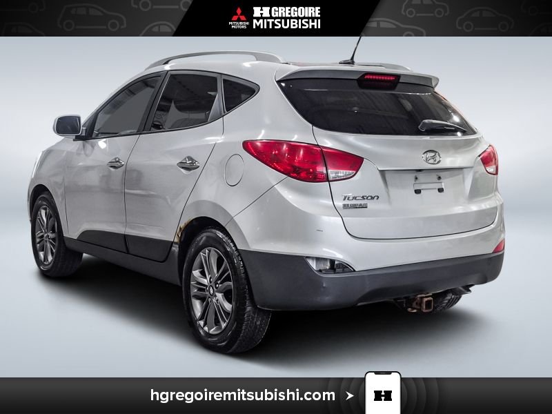 2015 Hyundai Tucson Silver Laval - photo #5