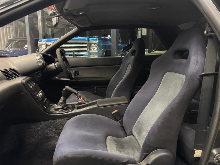 1991 Nissan Skyline GT-R 1991 gray