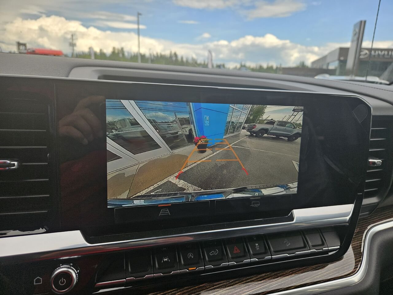2026 GMC Sierra 1500 Elevation cabine multiplace 4RM 157 po Summit White Thetford Mines - photo #11