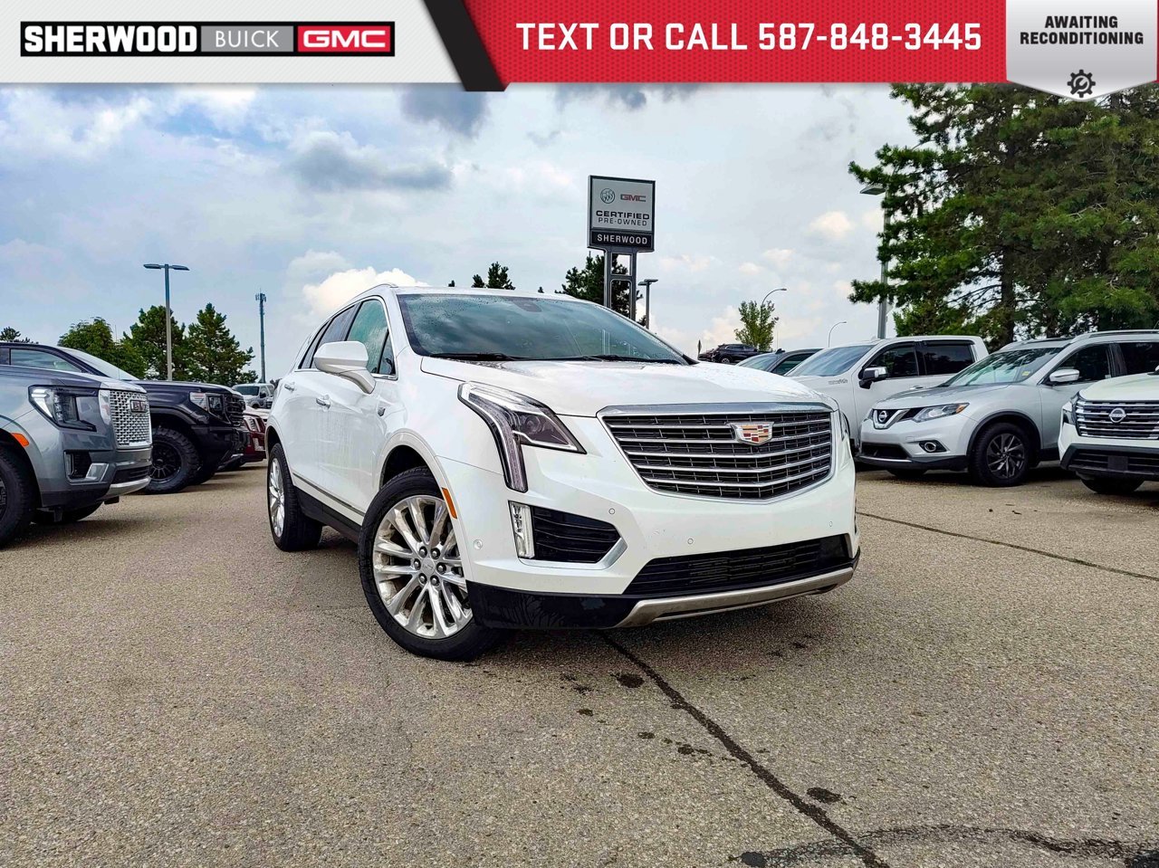 2018 Cadillac XT5 AWD 4dr Platinum White Sherwood Park - photo #0