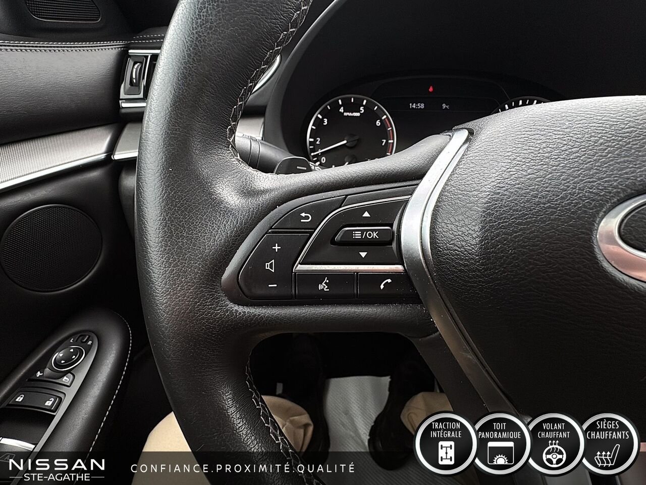 2022 INFINITI QX50 Black Sainte-Agathe-des-Monts - photo #17