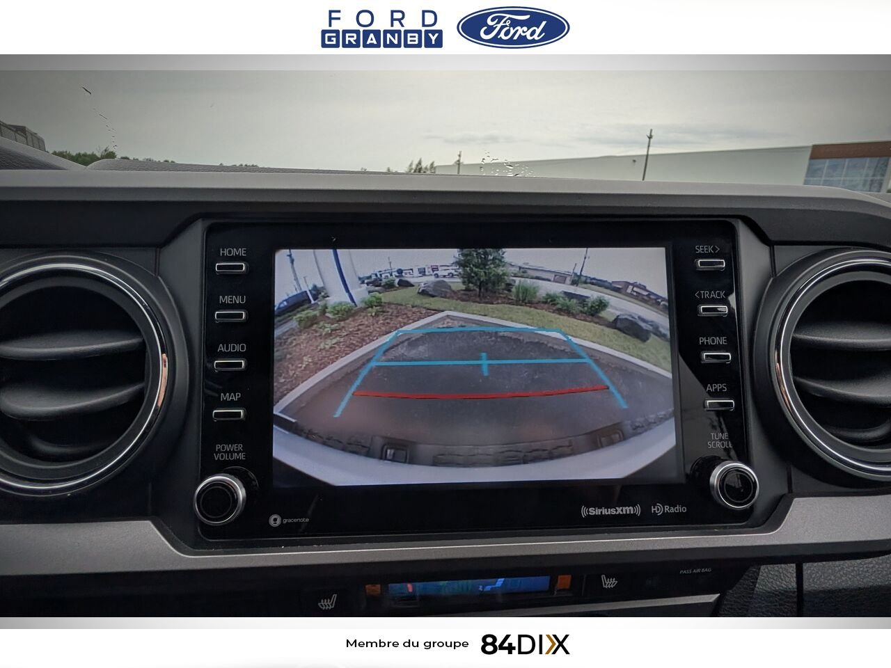 Toyota Tacoma 2022 Blanc Granby - photo #17