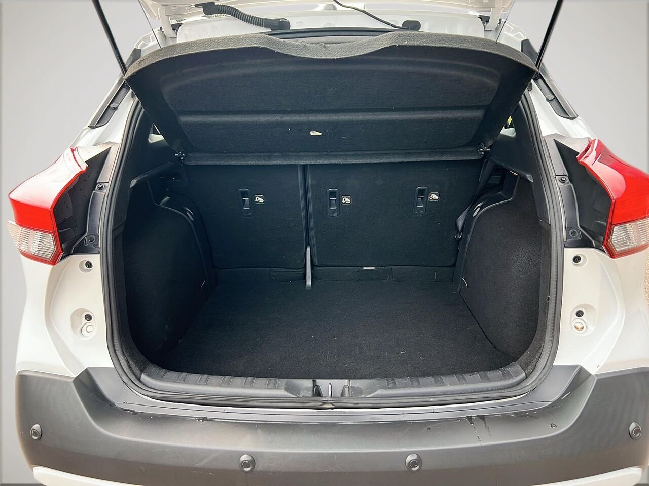 Nissan Kicks SR 2020 Blanc Québec - photo #5