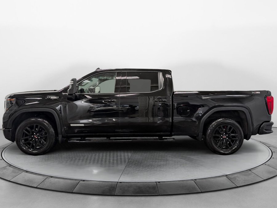 GMC SIERRA 1500 4WD CREW CAB PICKUP Elevation 3.0L Diesel volant et Sièges Chauffants 2024 Noir