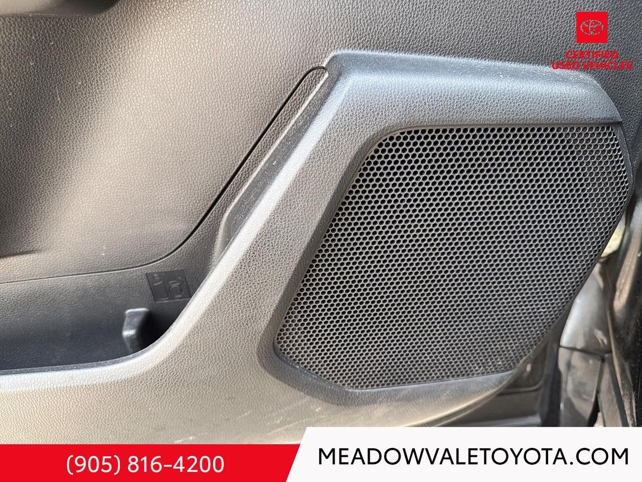 2020 Toyota Highlander New Tires, One Owner Black Mississauga - photo #11