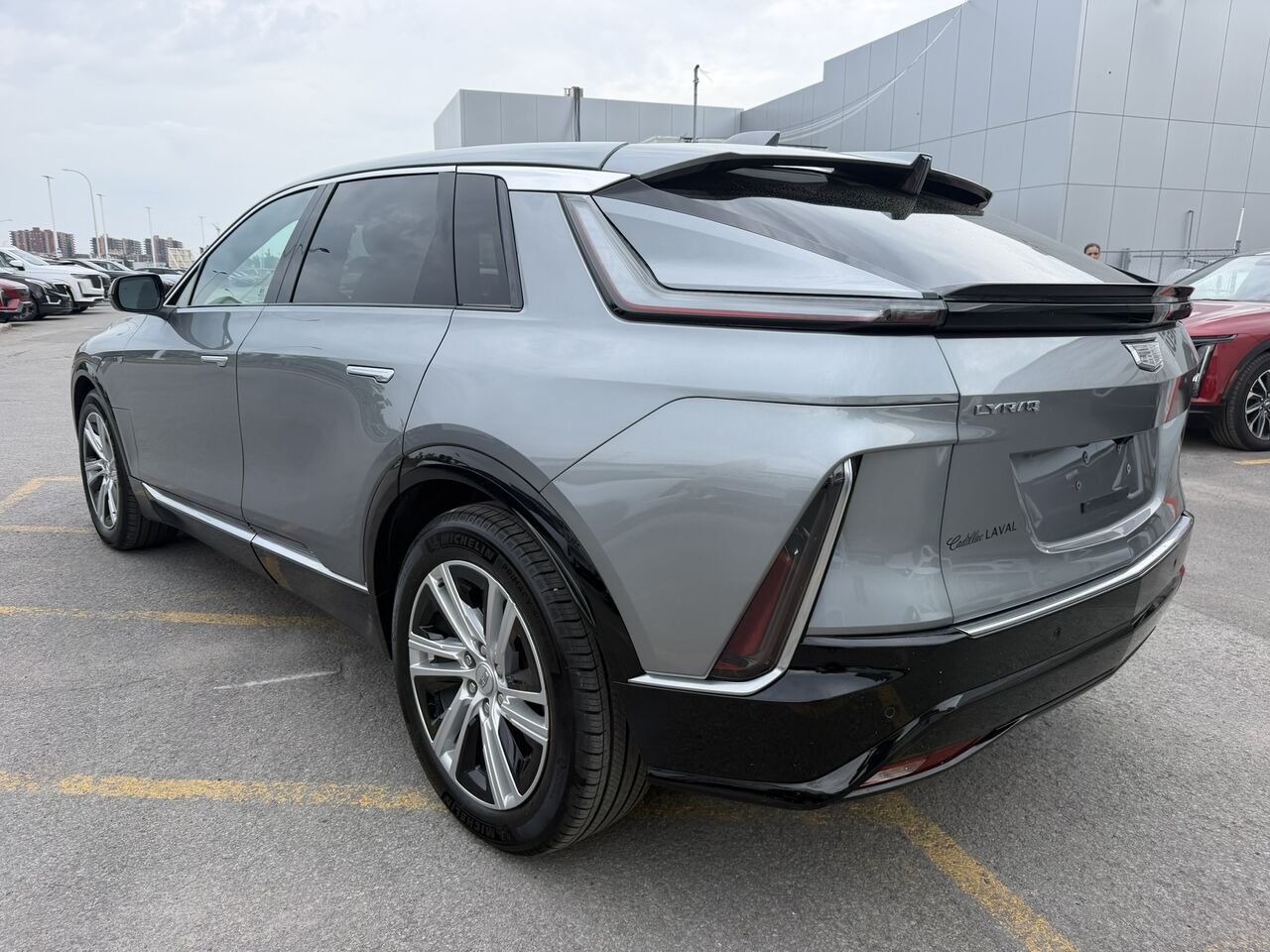 2024 Cadillac LYRIQ Tech FINANCEMENT À PARTIR DE 0.99% Grey Laval - photo #11